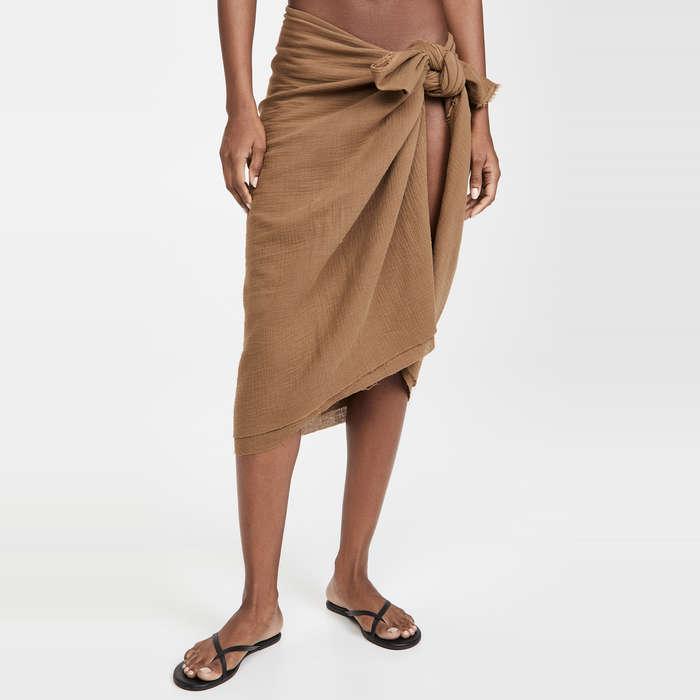 Mikoh Toyama Sarong